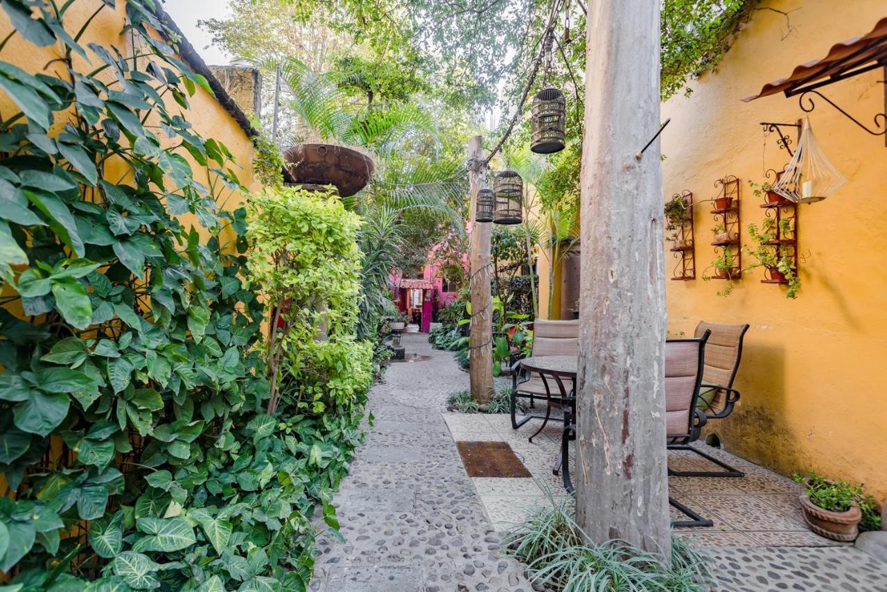 Hotel Rosa Morada Tlaquepaque Exterior foto