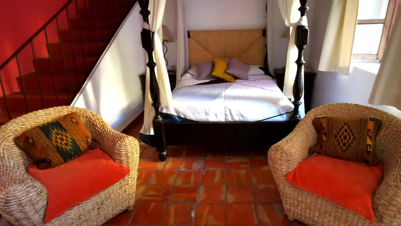 Hotel Rosa Morada Tlaquepaque Exterior foto