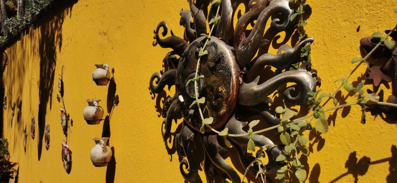 Hotel Rosa Morada Tlaquepaque Exterior foto