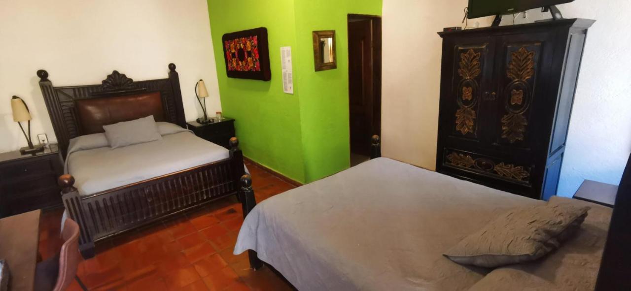 Hotel Rosa Morada Tlaquepaque Exterior foto